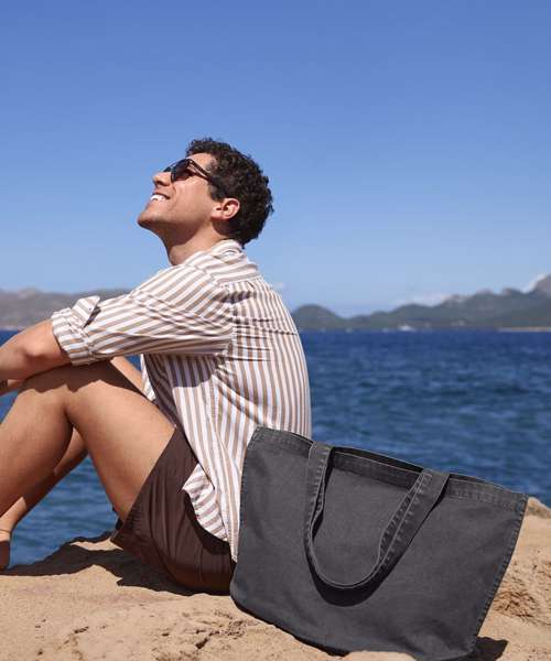 Garment-dyed shopper